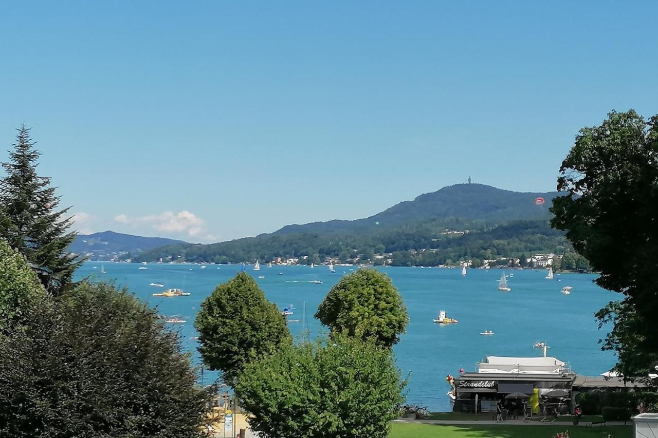 Das Karawankenplatz! Haus Der Geschenke-Carinthia Apartamento Velden am Wörthersee Exterior foto